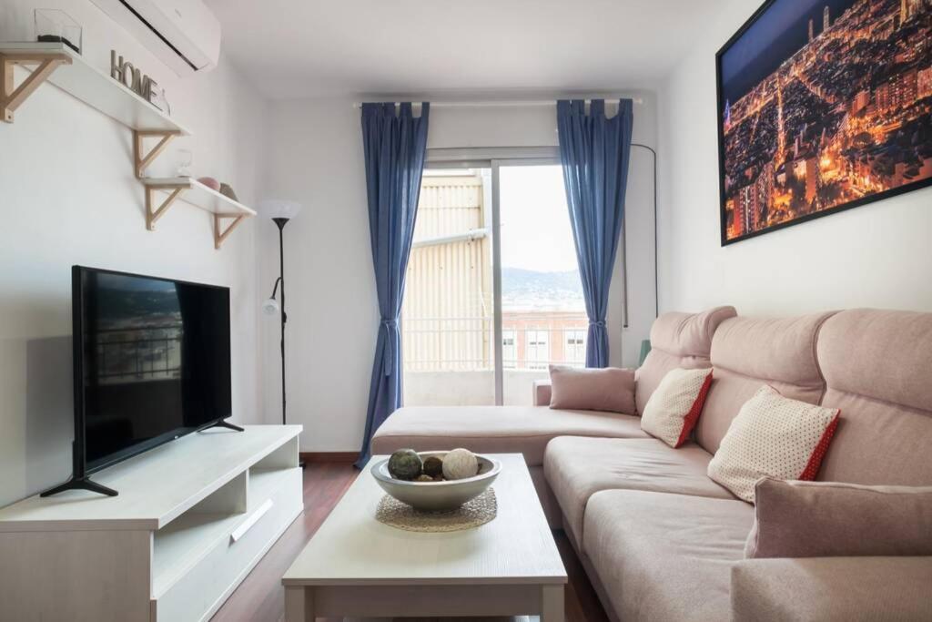 Habitaciones Camp Nou Apartment Оспиталет де Лобрегат Екстериор снимка